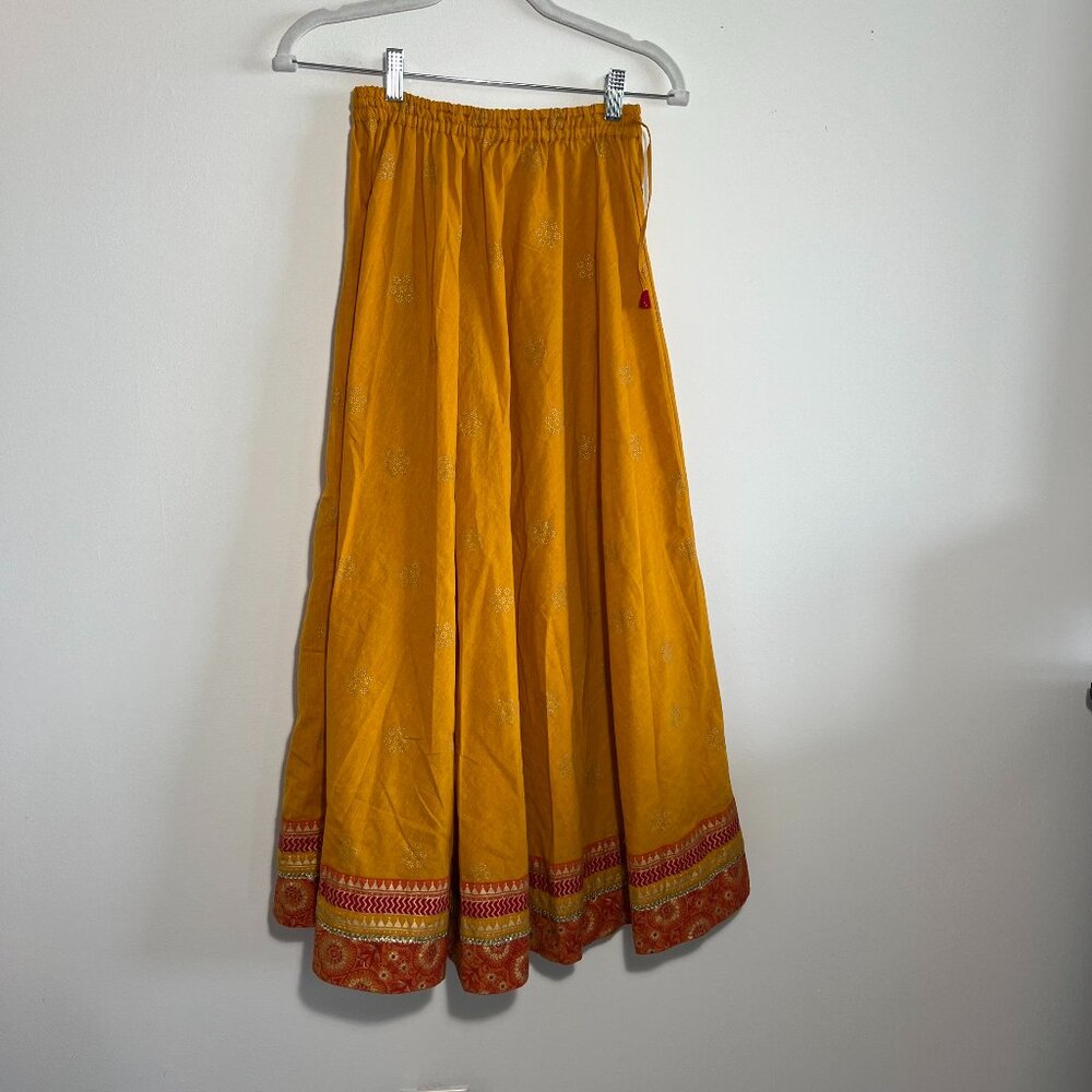 Fabindia Women's long skirt Mustard/Gold with red and gold size 8/10 100% Cotton